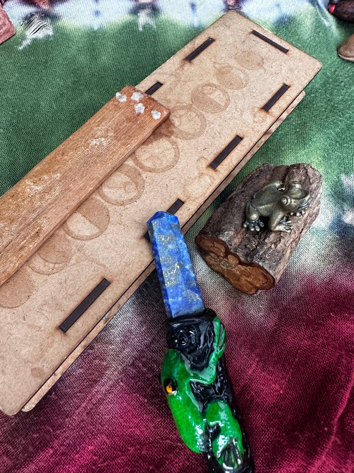 The kambo medicine and tools